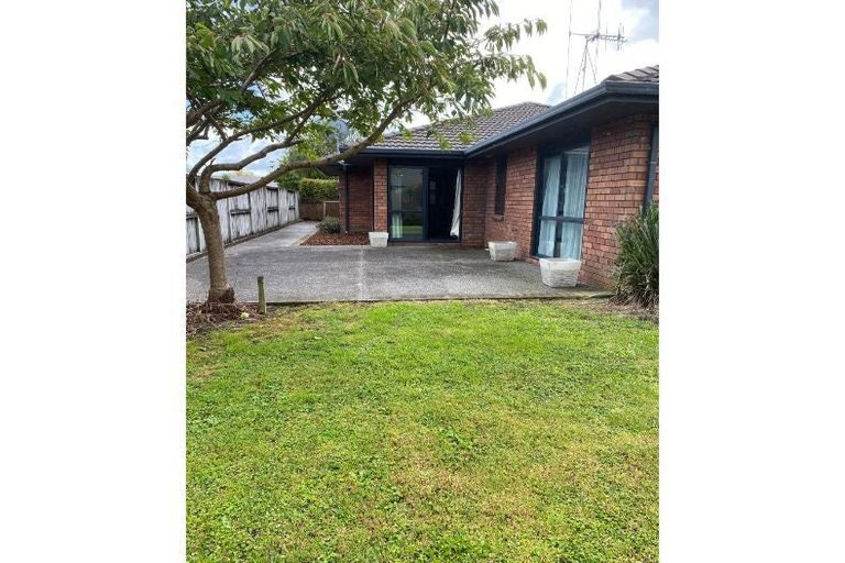 Photo of property in 15 Camberley Way, Huntington, Hamilton, 3210