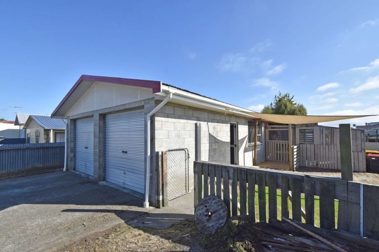 Photo of property in 99 Morton Street, Strathern, Invercargill, 9812