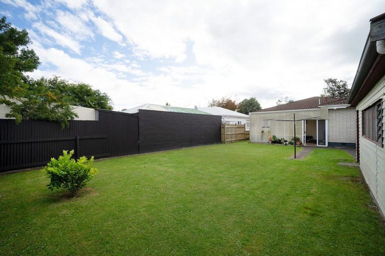 Photo of property in 130 College Street, Awapuni, Palmerston North, 4412