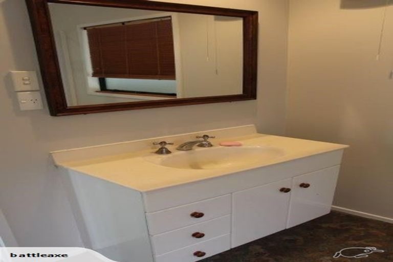 Photo of property in 304 School Road, Waimauku, 0881