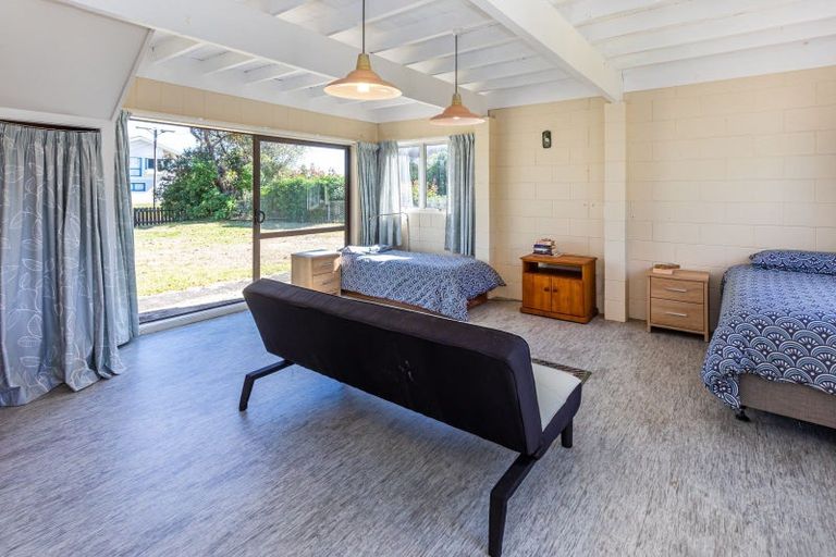 Photo of property in 210 Given Avenue, Whangamata, 3620