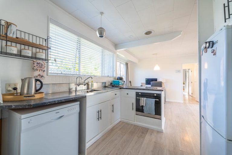 Photo of property in 7 London Street, Weston, Oamaru, 9401