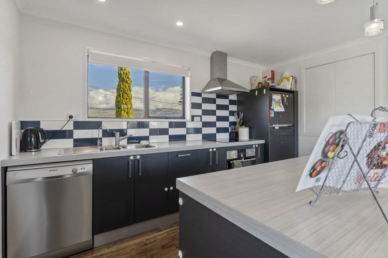 Photo of property in 13 Winston Place, Alexandra, 9320