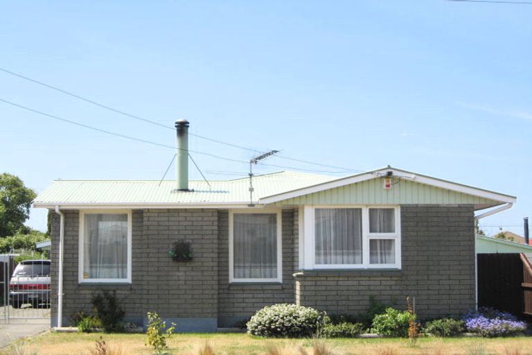 Photo of property in 10 Tomrich Street, Aranui, Christchurch, 8061