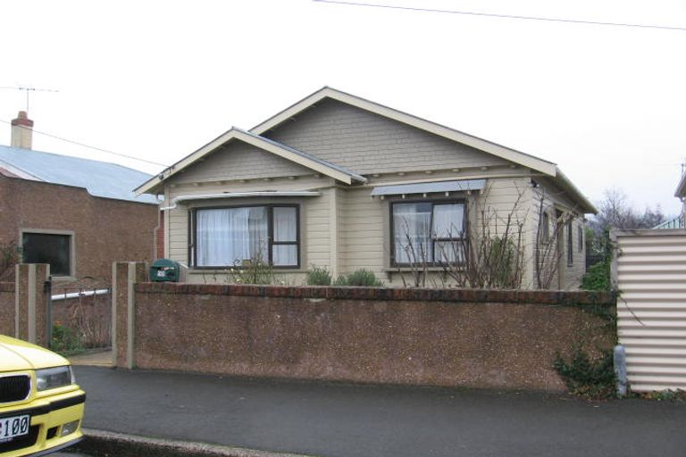 Photo of property in 98 Melbourne Street, South Dunedin, Dunedin, 9012