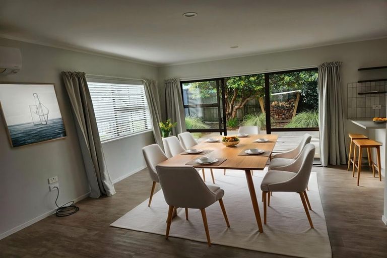 Photo of property in 2/45 Willis Road, Papakura, 2110