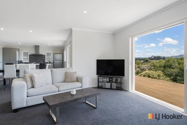 Photo of property in 38 Noble Johnston Drive, Katikati, 3129