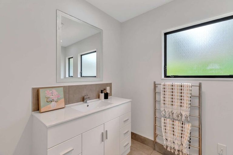 Photo of property in 36a Tiri Road, Manly, Whangaparaoa, 0930