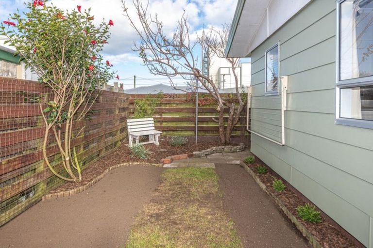 Photo of property in 15c Saunders Place, Gonville, Whanganui, 4501