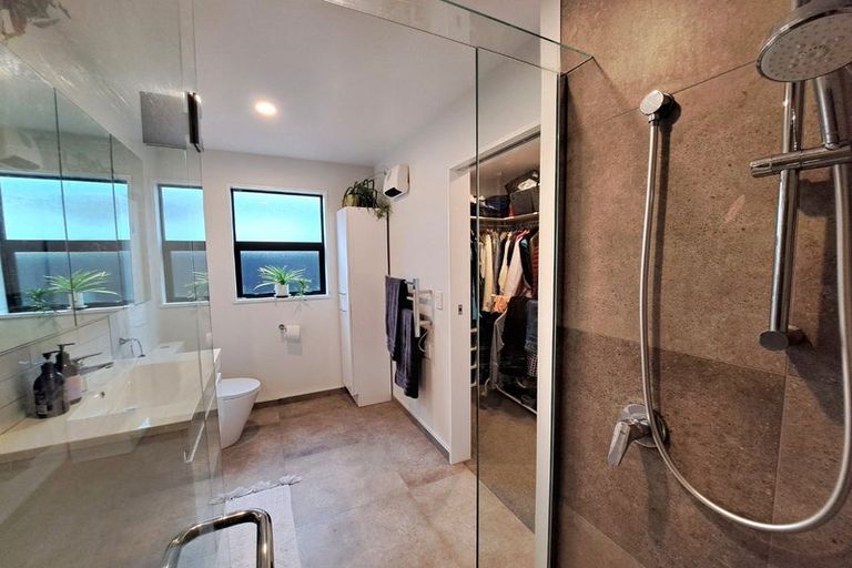 Photo of property in 10 Grey Way, Russley, Christchurch, 8042