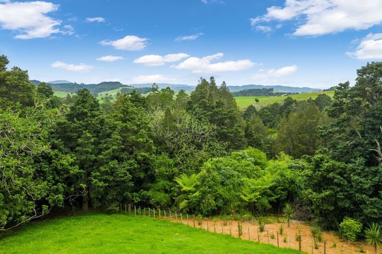 Photo of property in 1065 Snooks Road, Maungakaramea, Whangarei, 0178
