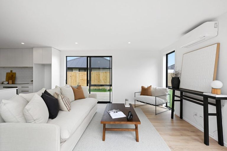 Photo of property in 20 Oneone Street, Cambridge, 3493