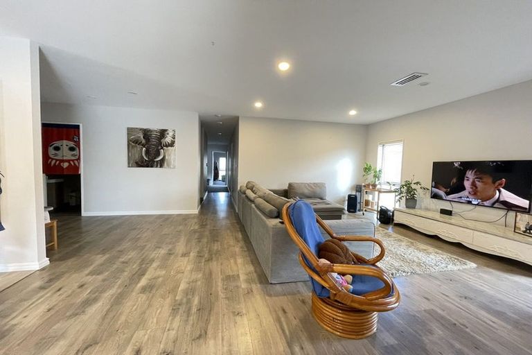 Photo of property in 187 Matua Road, Kumeu, 0810