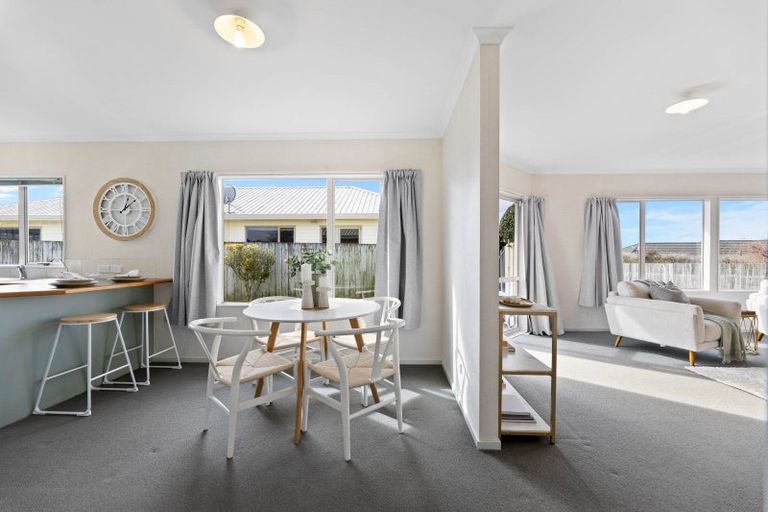 Photo of property in 2/15 The Grove, Nukuhau, Taupo, 3330