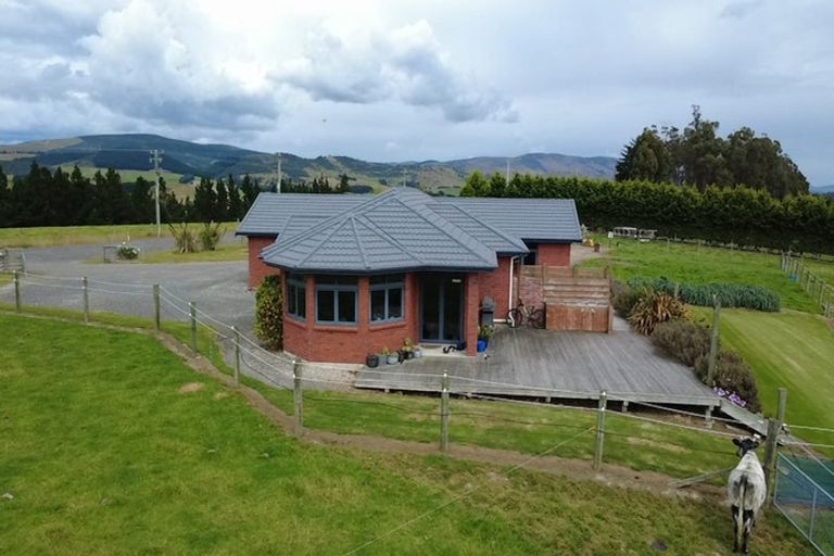 Photo of property in 290 Old Port Road, Warepa, Balclutha, 9273
