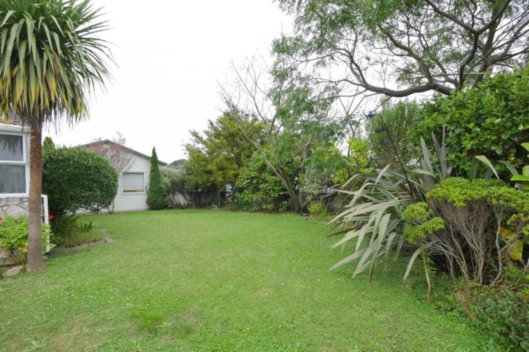 Photo of property in 1 Lemon Street, Otaki, 5512