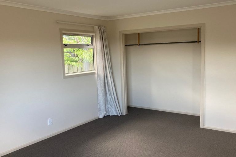 Photo of property in 6 Brydon Way, Paparangi, Wellington, 6037