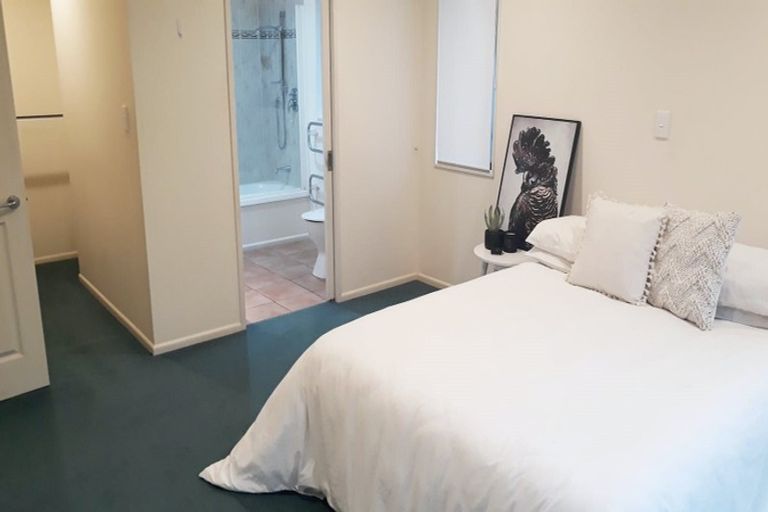 Photo of property in 20 Guthrie Street, Waterloo, Lower Hutt, 5011