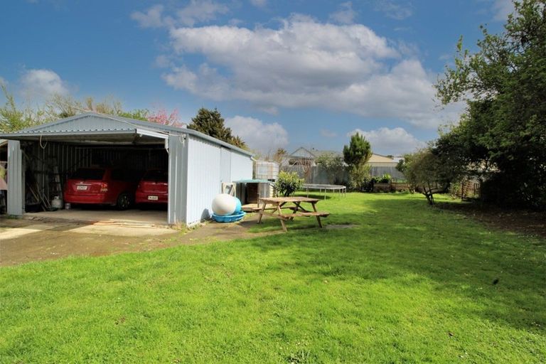 Photo of property in 27 Burgoyne Street, Woodville, 4920