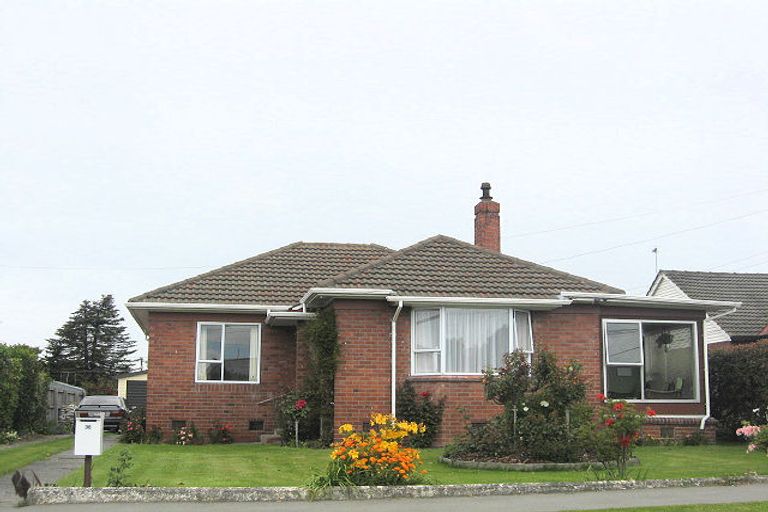 Photo of property in 36 Achilles Street, Burwood, Christchurch, 8061