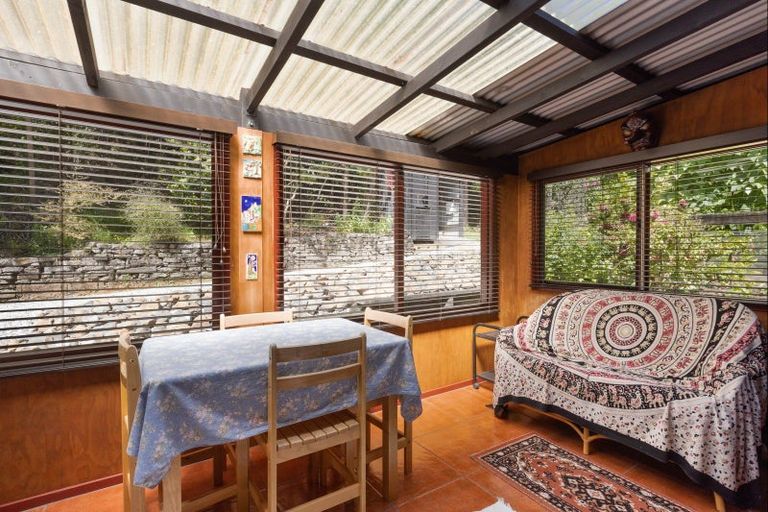 Photo of property in 26 Brick Bay Drive, Sandspit, Warkworth, 0982