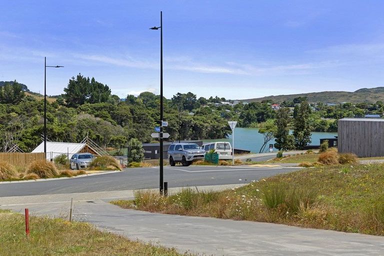 Photo of property in 4 Kanuka Street, Raglan, 3225