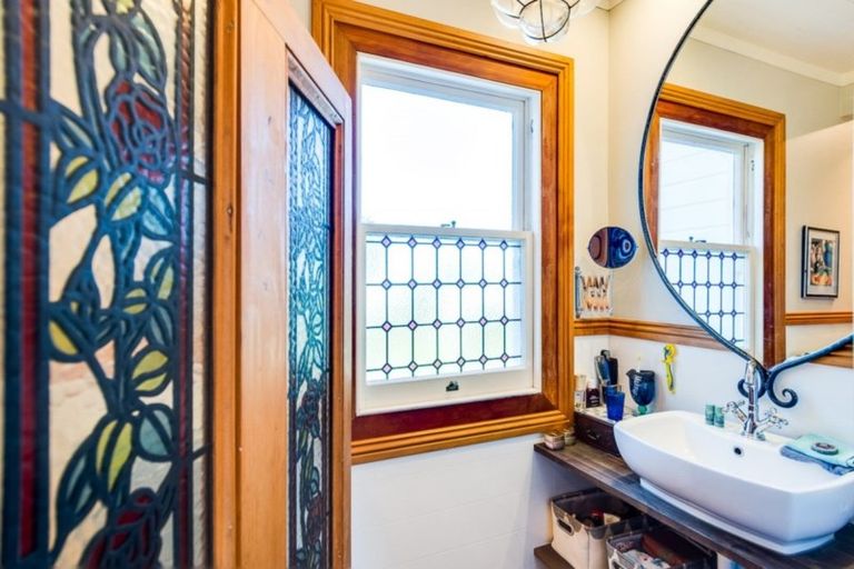 Photo of property in 5 Corry Avenue, Bluff Hill, Napier, 4110