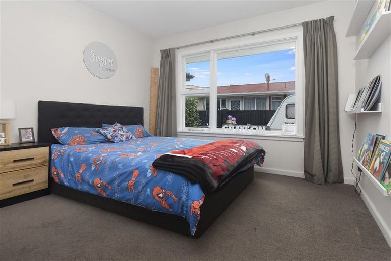 Photo of property in 79 Woolley Street, Avondale, Christchurch, 8061