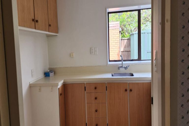 Photo of property in 2/29 Solway Avenue, Ilam, Christchurch, 8041