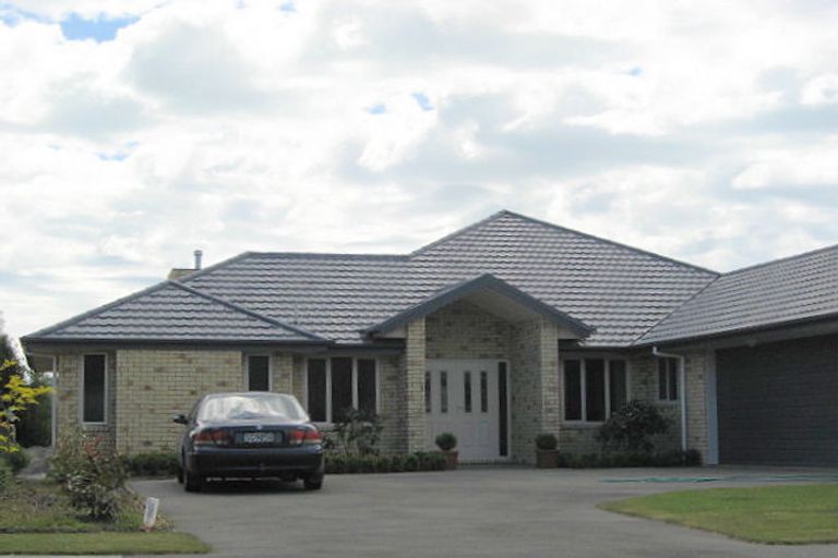 Photo of property in 17 Paget Drive, Woodend, 7610