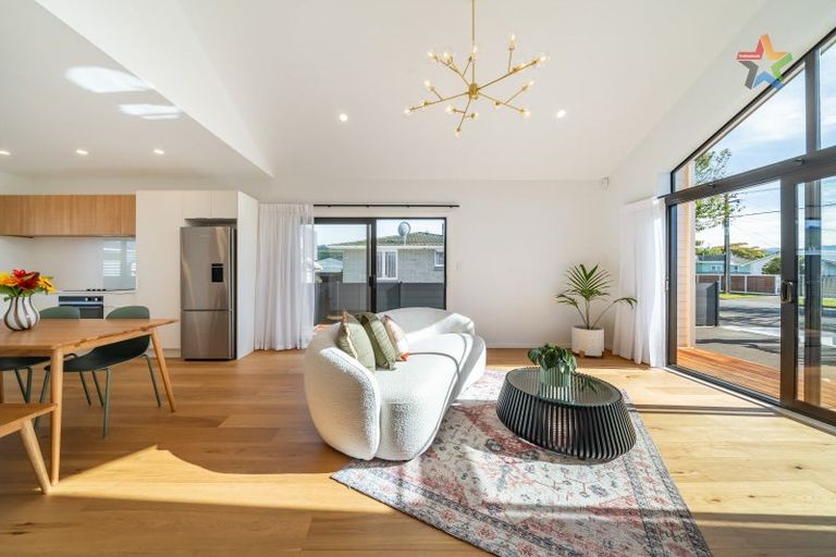 Photo of property in 24a Fraser Crescent, Elderslea, Upper Hutt, 5018