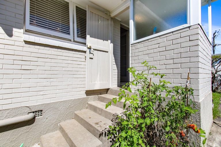 Photo of property in 2/84 Jutland Road, Hauraki, Auckland, 0622