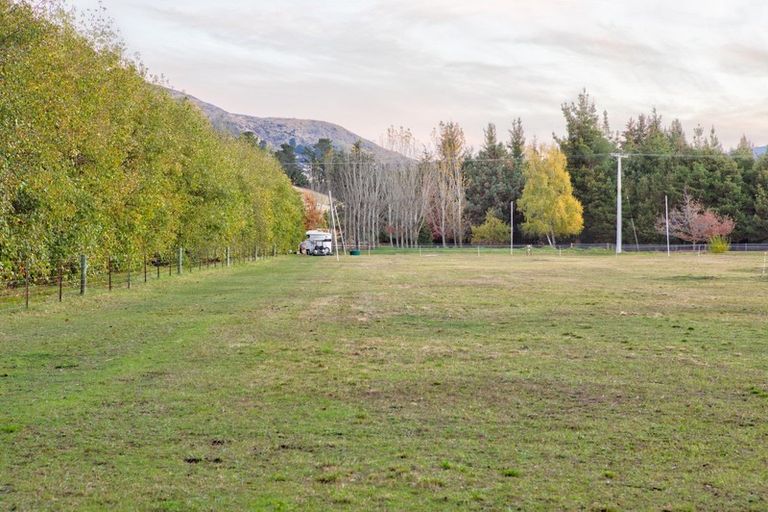 Photo of property in 150 Faulks Road, Wanaka, 9382