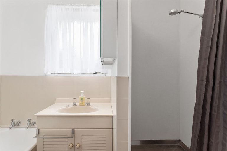 Photo of property in 31 Peter Lippa Drive, Kawerau, 3127