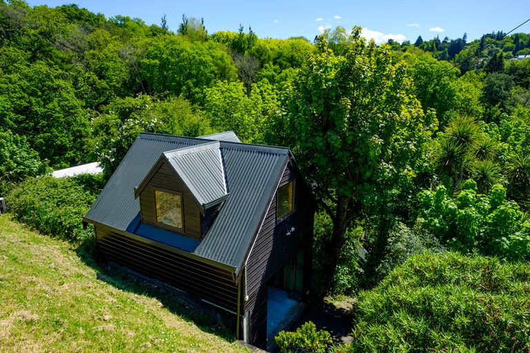 Photo of property in 80 Sutherland Street, Dunedin Central, Dunedin, 9016