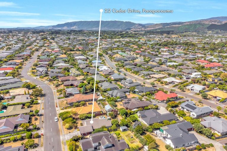 Photo of property in 22 Cedar Drive, Paraparaumu Beach, Paraparaumu, 5032