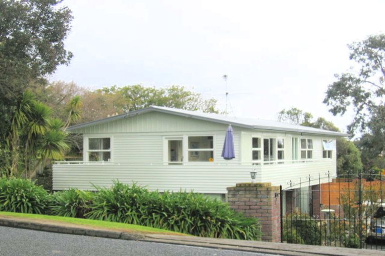 Photo of property in 16 Shelly Bay Road, Beachlands, Auckland, 2018