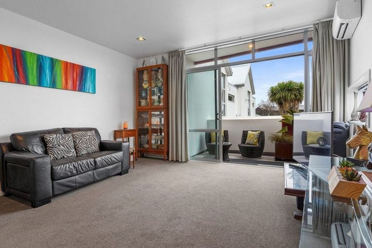 Photo of property in 2 Meredith Street, Addington, Christchurch, 8024