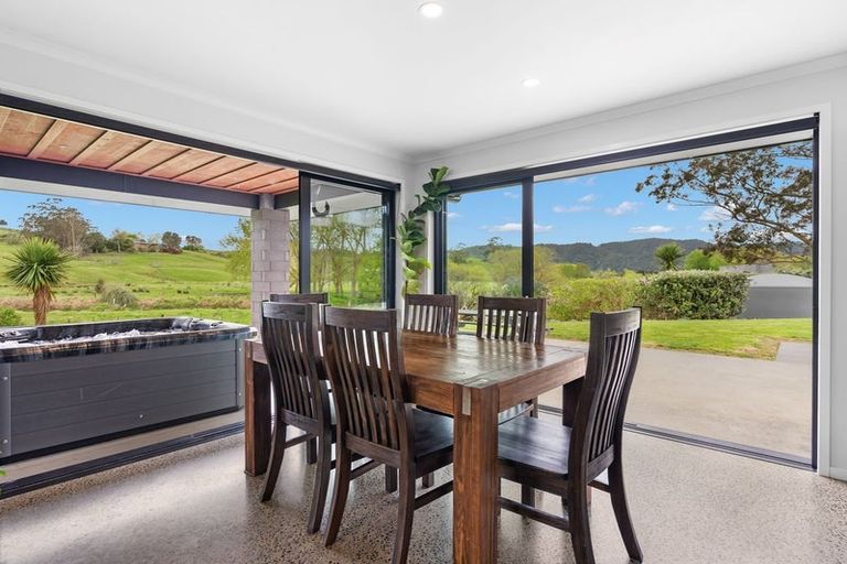 Photo of property in 16 Moorey Lane, Otaika, Whangarei, 0170