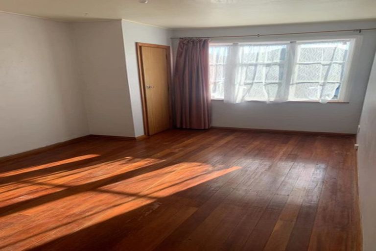 Photo of property in 58 Hewer Crescent, Naenae, Lower Hutt, 5011