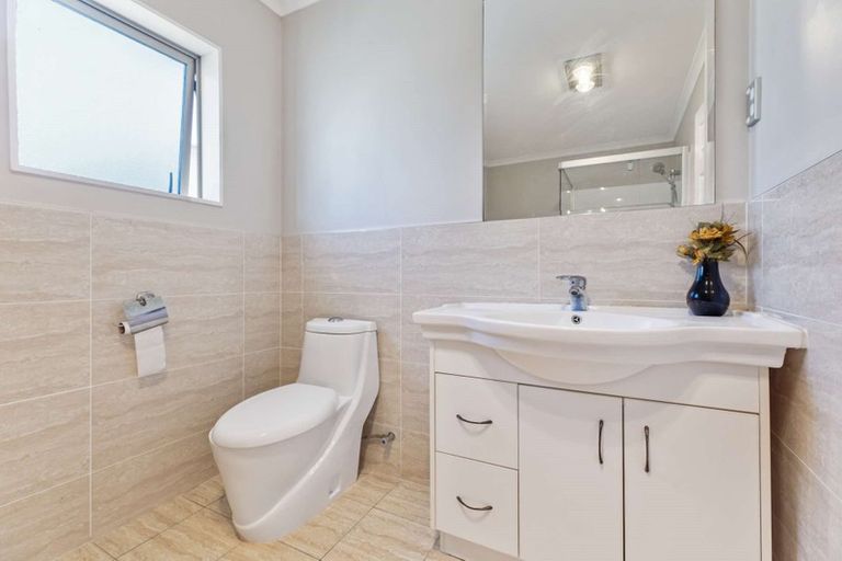 Photo of property in 3 Tavua Lane, Ranui, Auckland, 0612