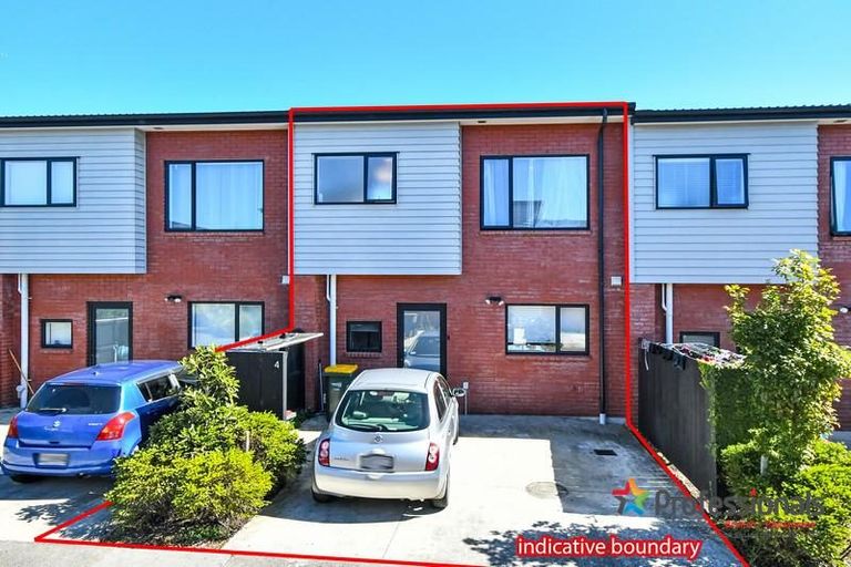Photo of property in 4 Fermi Lane, Papakura, 2110