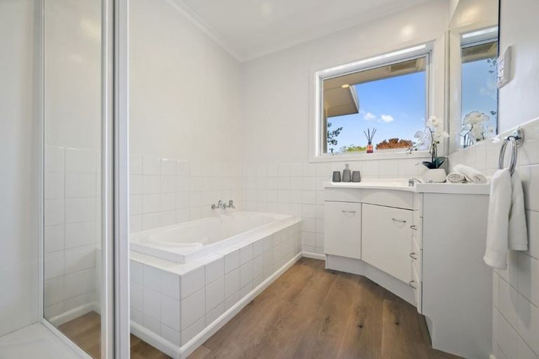 Photo of property in 518 Halswell Road, Halswell, Christchurch, 8025