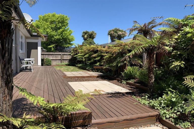 Photo of property in 1/375 Yaldhurst Road, Russley, Christchurch, 8042