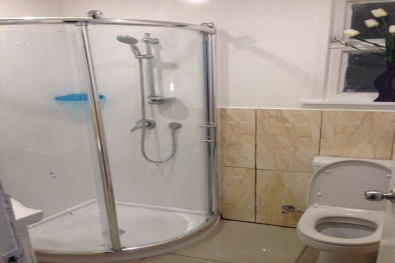 Photo of property in 1/8 Cornwall Road, Mangere, Auckland, 2022