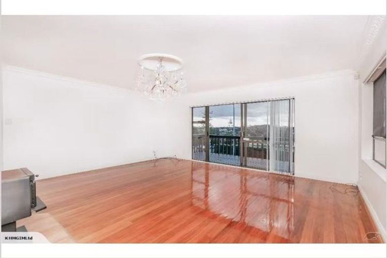 Photo of property in 2/53 High Road, Glenfield, Auckland, 0629
