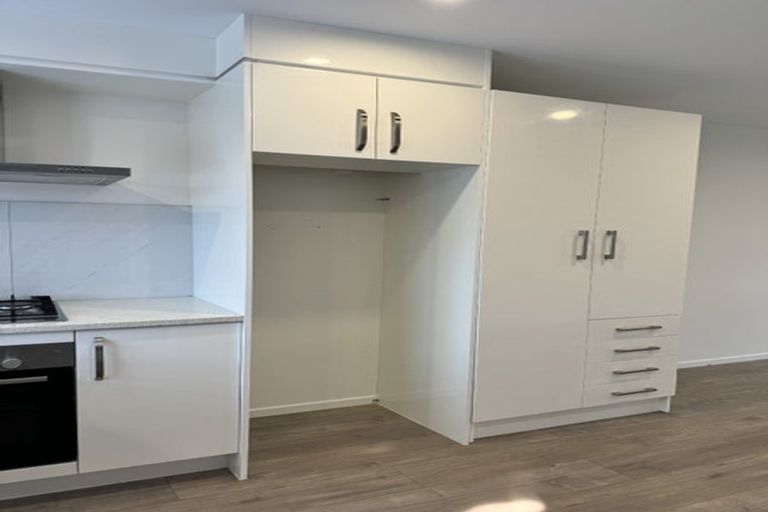 Photo of property in 11 Artistry Lane, Papakura, 2110