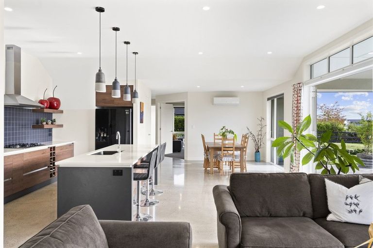 Photo of property in 13 Alan Livingston Drive, Cambridge, 3434