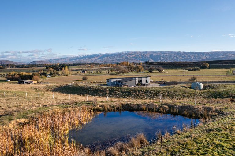 Photo of property in 16 Leaning Rock Road, Springvale, Alexandra, 9393