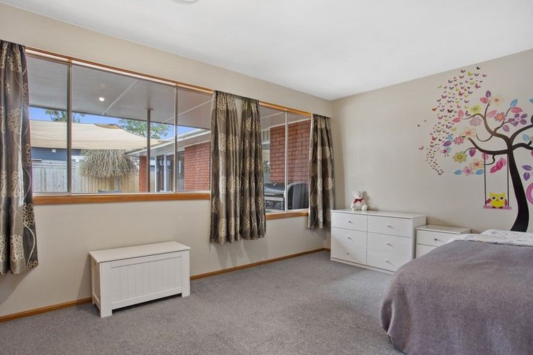 Photo of property in 43 Durham Street, Rangiora, 7400